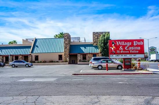 Village Pub &amp; Casino Green Valley